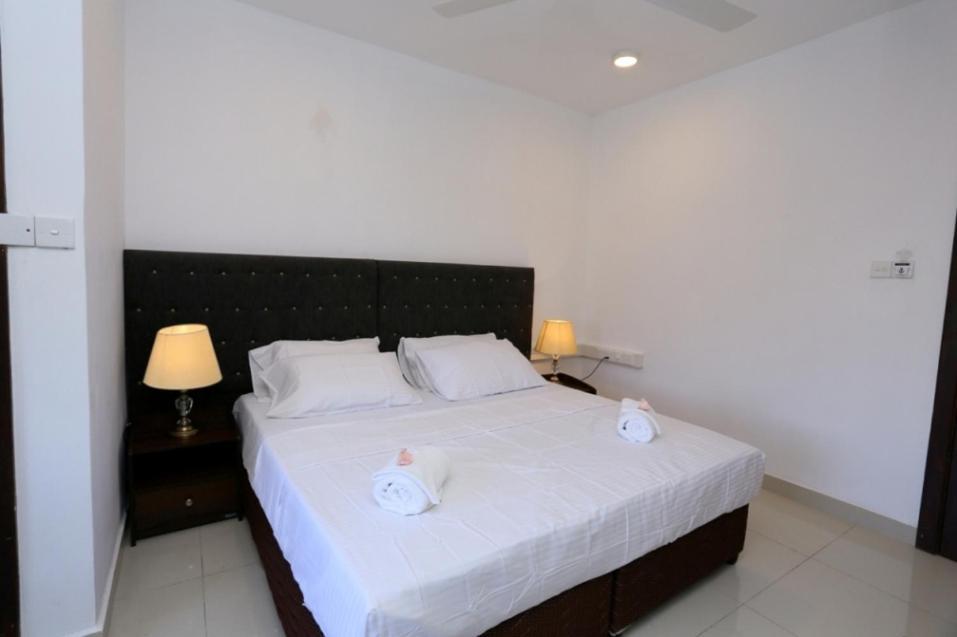 Bed and Breakfast 5 @ Rodney Place Colombo Exterior foto